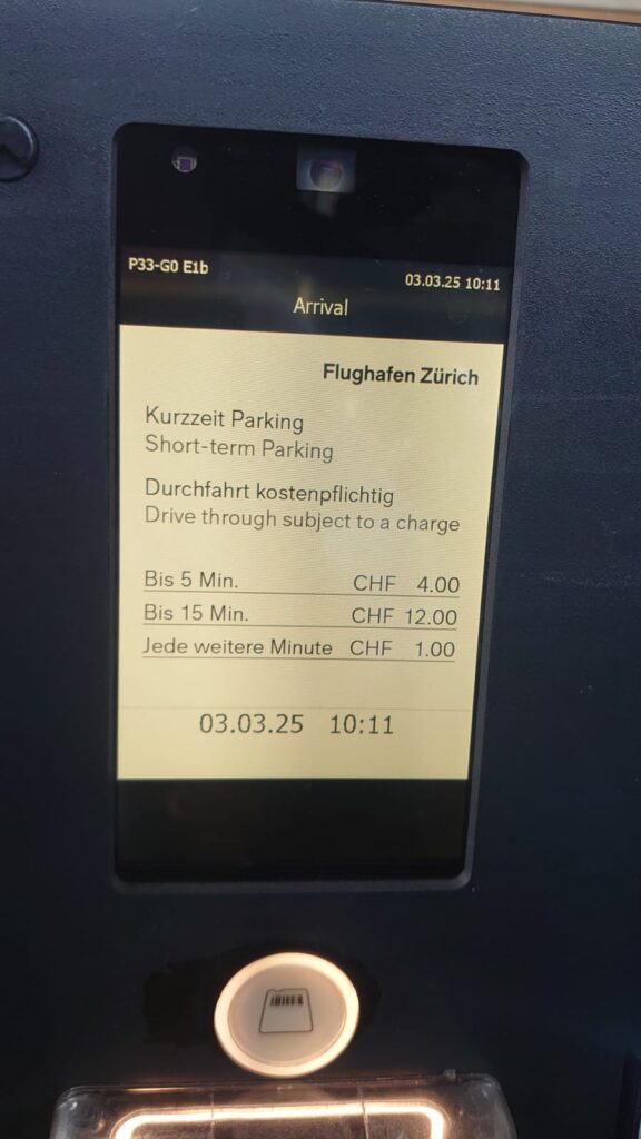 Gieriges Zürich-Kloten: 4 Fr. für 5-Minuten-Parking