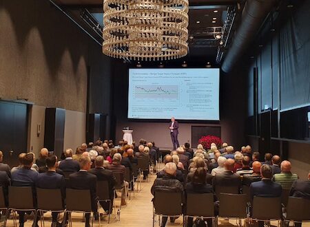 Erster Kopf im UBS-Thriller rollt: Ex-St.Gallen-Chef weg vom Fenster
