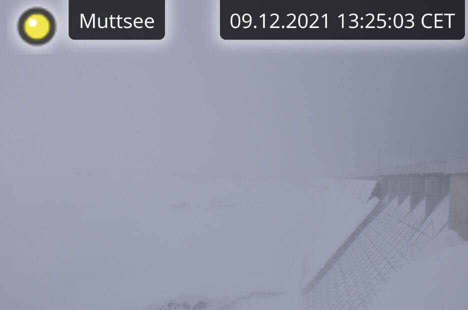 Der-Solarexpress-Crazy-Money-in-den-Alpen