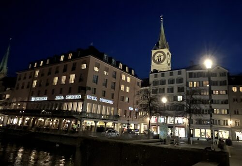 Z-richs-Spitzen-Hotellerie-total-abgehoben-